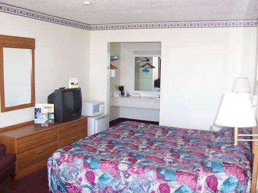 Travelodge Columbia - photo 7