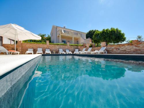 Holiday Home Villa Meri by Interhome — 4-Star Luxury Hotel in Benkovac, Croatia