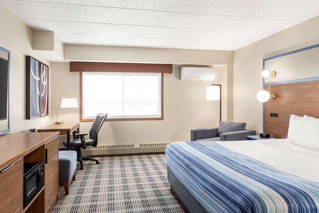 AmericInn by Wyndham Roseau - photo 23