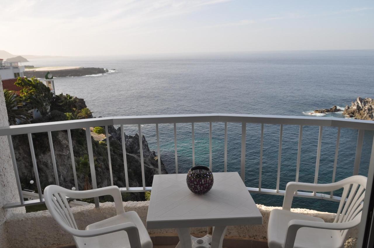 Bright Studio by the sea in Icod De Los Vinos, Spain