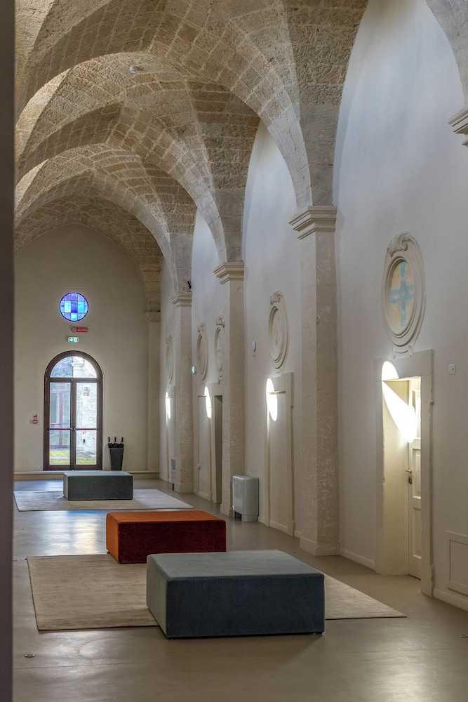 Chiostro Dei Domenicani - carbon neutral hotel in Lecce