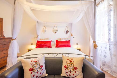 La Casa di Fabiola — 4-Star Luxury Hotel in Bracciano, Italy