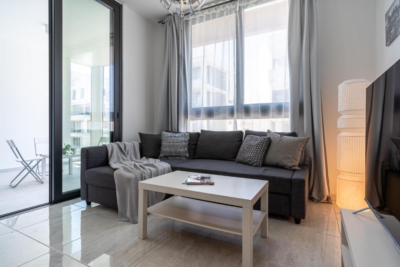 Lana 1 Bedroom Apt in Larnaca