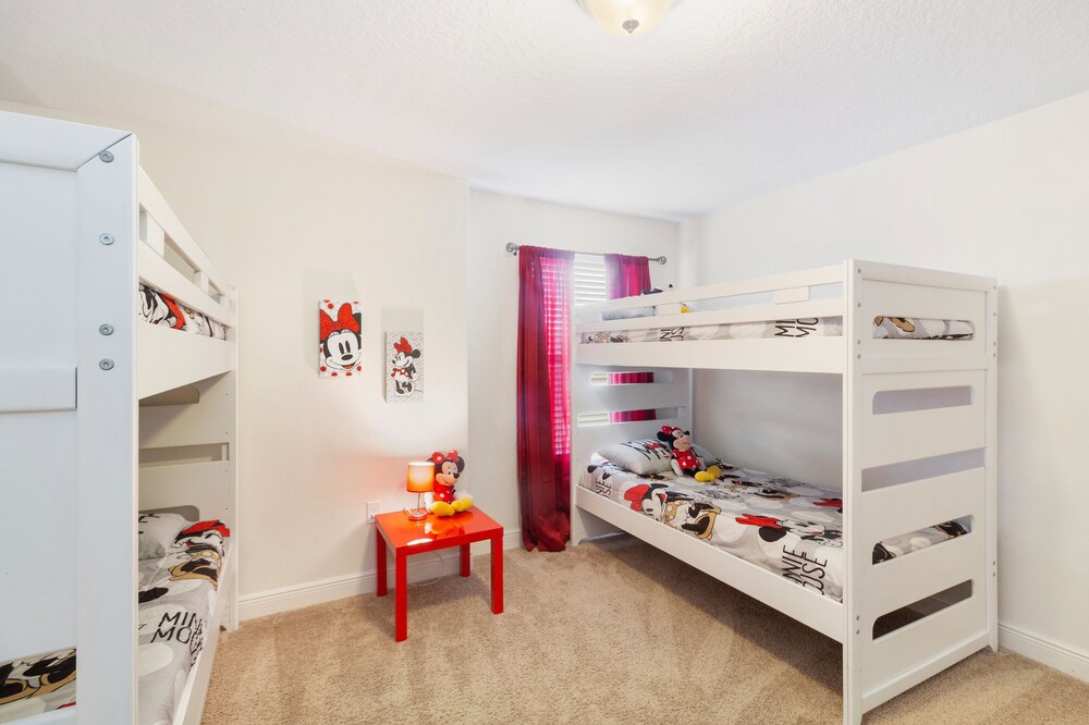 6 Bedrooms 5 Bathrooms Solterra 4193 Od - photo 16