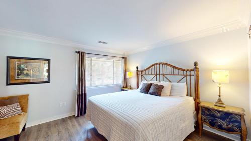946 Inverness Village - photo 11