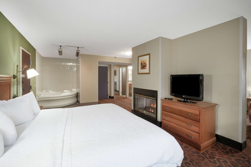 Spark by Hilton Bardstown - photo 18