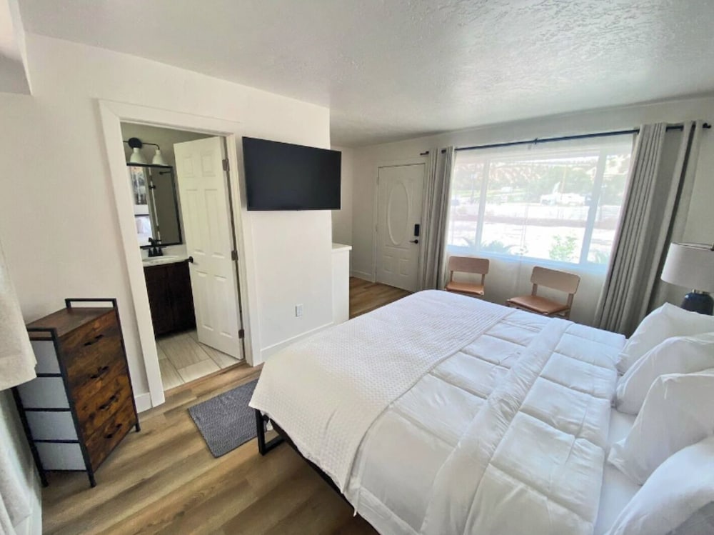 89 & Nine Motel - photo 3