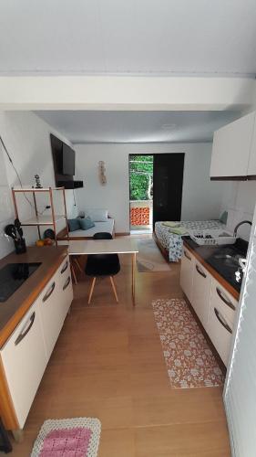Estúdio Eco Residencial Martins Apiaí — hotel in Apiai