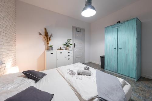 Apartament Południowy — 4-Star Luxury Hotel in Ruda Slaska, Poland