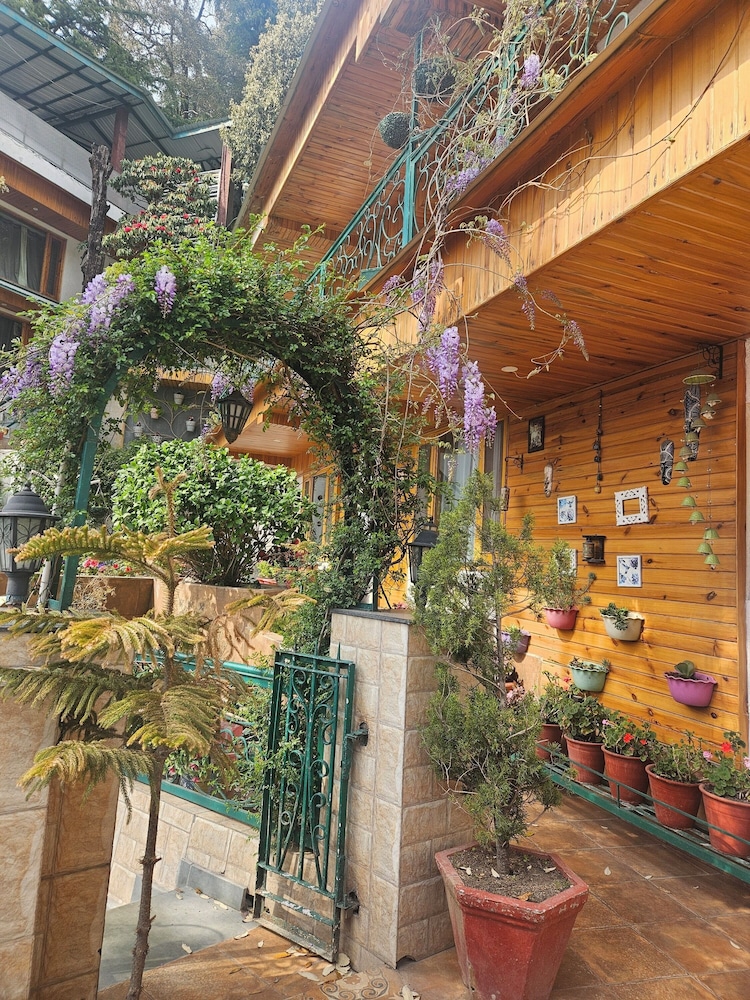 Hotel Mongas — Dalhousie — photo 2
