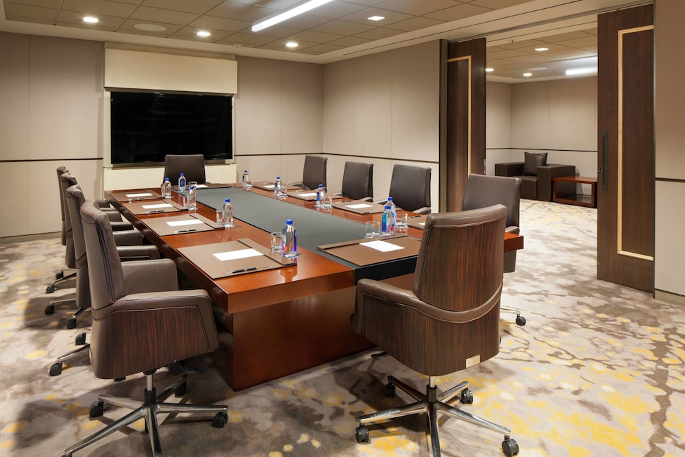 Sheraton Los Angeles San Gabriel - photo 32