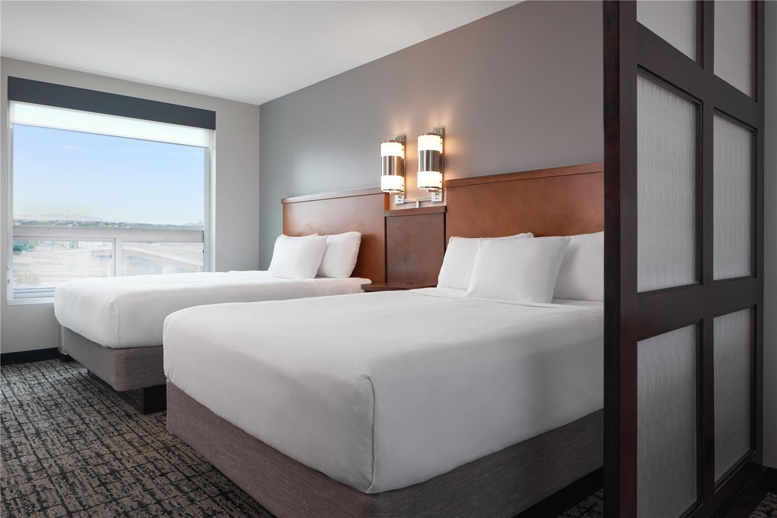Hyatt Place Salt Lake City Downtown The Gateway - photo 22