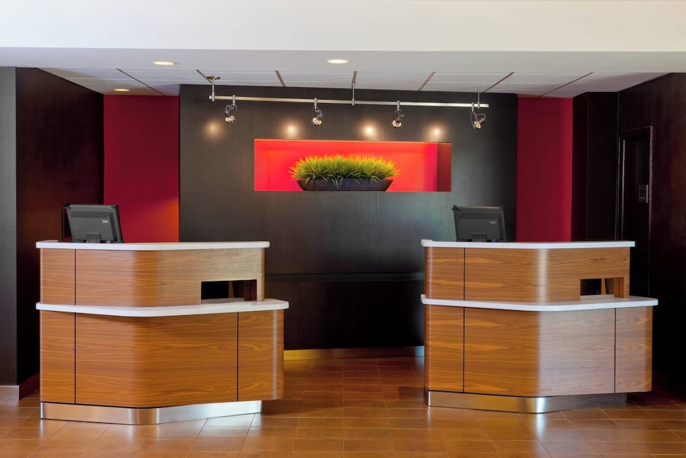 Courtyard by Marriott Columbus - photo 19