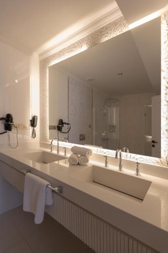 Grand Thermal Resort Hotel Spa — Termal