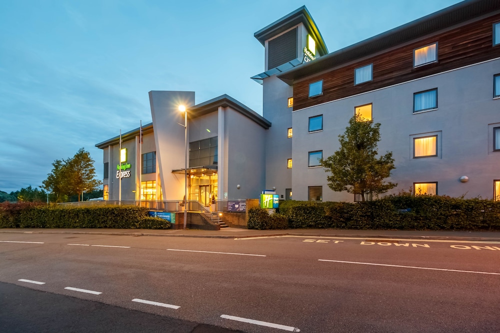 Holiday Inn Express Walsall M6 J10 by IHG in Walsall, United Kingdom