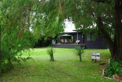 8 Honeysuckle Grove Silverleaves in Cowes, Australia