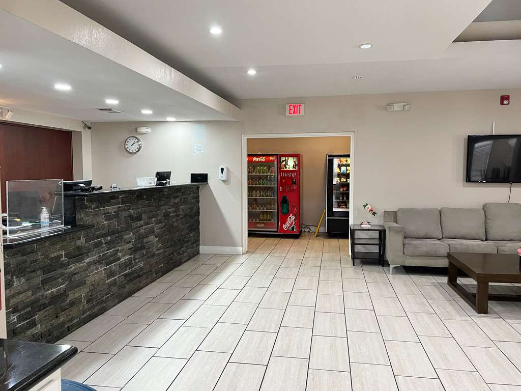Studio 6 Suites North Richland Hills TX - photo 5
