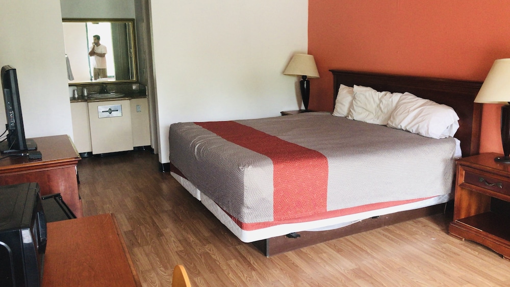 Travelodge by Wyndham Suffolk - photo 16