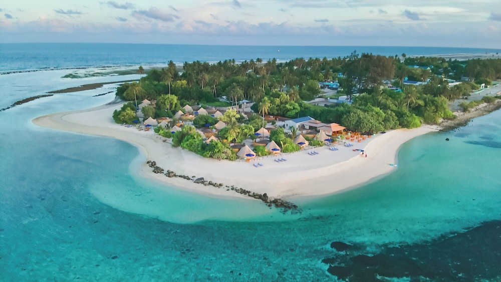 The Maverick Surf and Dive Boutique Hotel — hotel near Kadhdhoo Airport