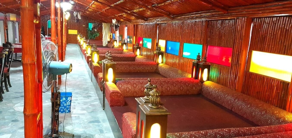 Hotel Spogmay & Kehkeshan Restaurent in Peshawar, Pakistan