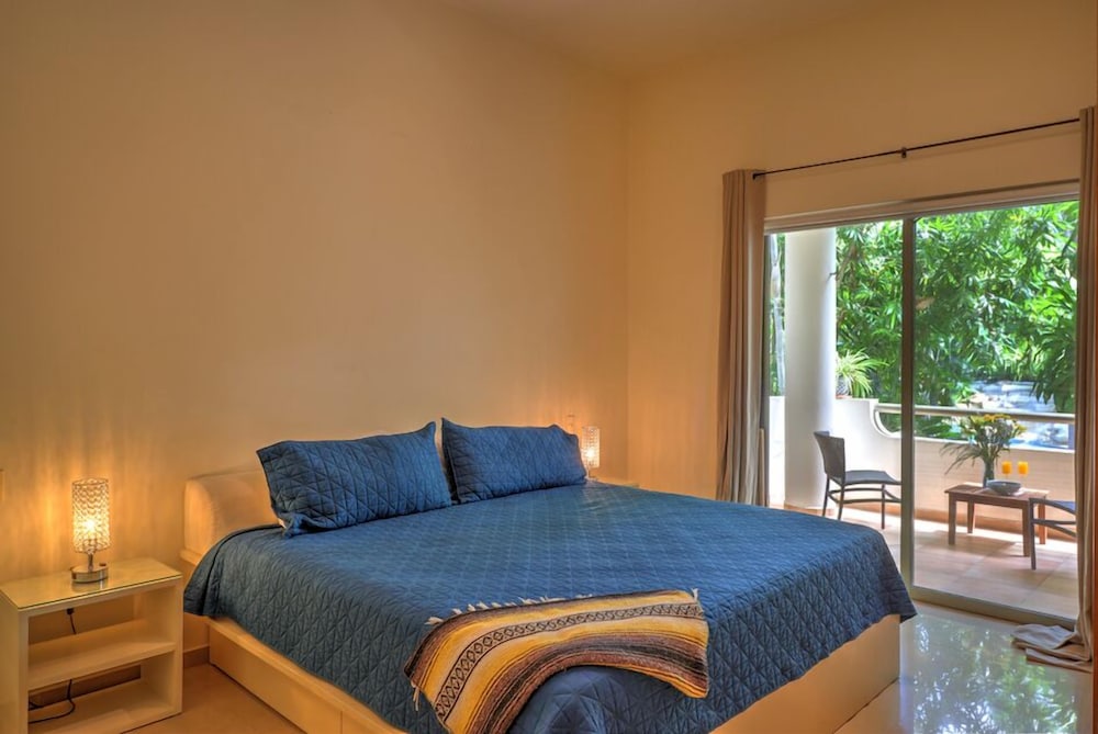Riviera Maya Suites