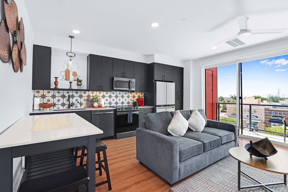 Modern Hill Country Condo for 4 w Resort Perks - photo 22