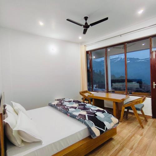 Hasuli Hotel - carbon neutral hotel in Leh