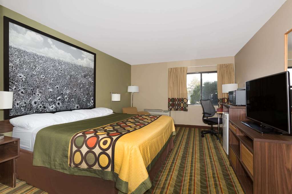 Super 8 by Wyndham Sterling CO - photo 8