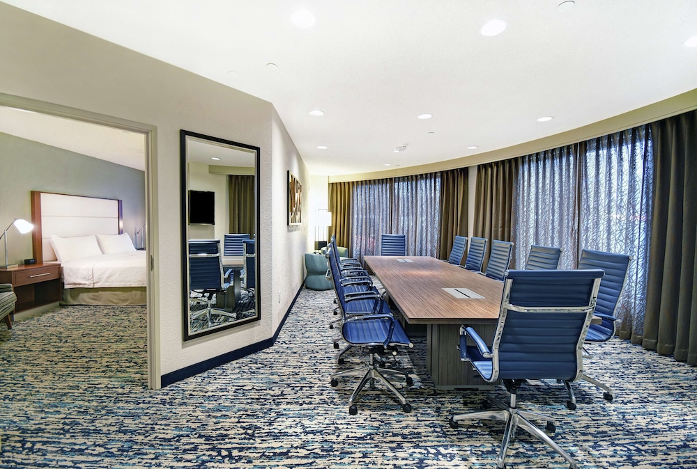 Homewood Suites by Hilton Seattle Downtown - photo 7