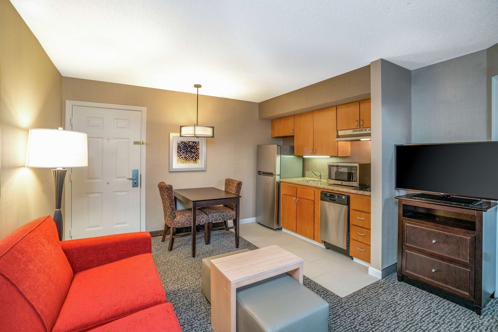Homewood Suites by Hilton Lafayette Rossville Exit - photo 32