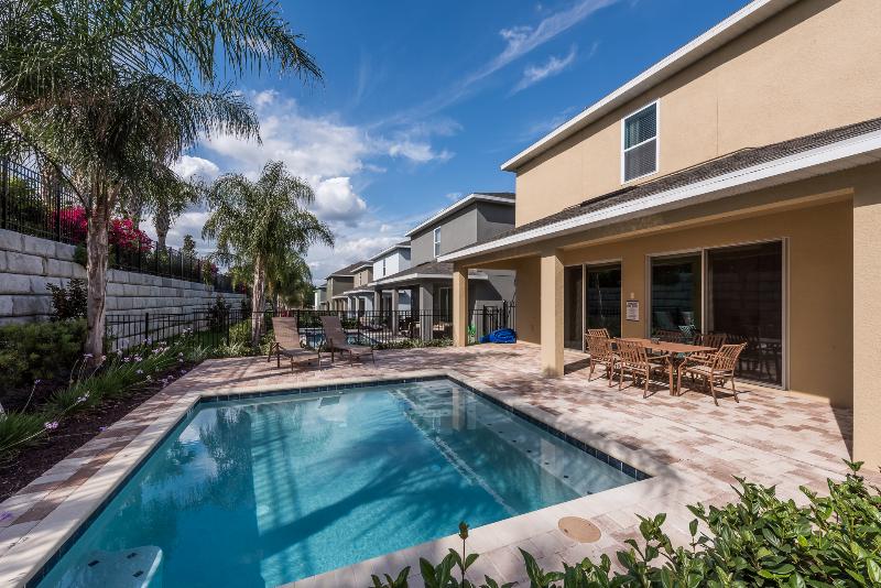 Encore Resort Vacation Homes & Waterpark - photo 15