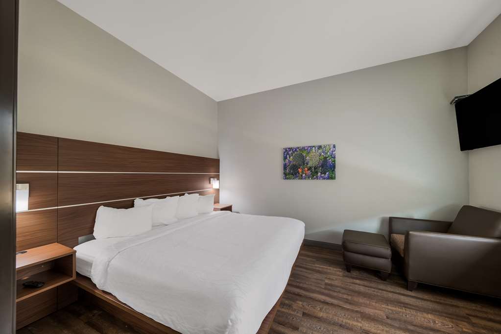 Best Western Bowie Inn & Suites - photo 23