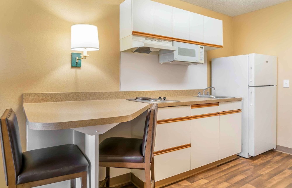 Extended Stay America Detroit Auburn Hills University Dr - photo 11