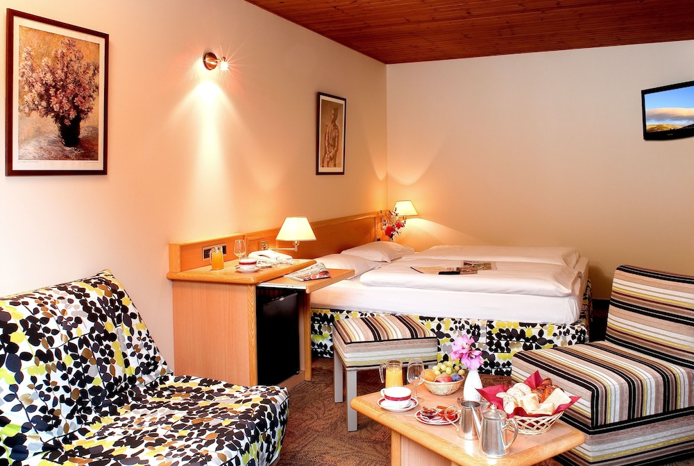 Logis Hostellerie Motel Au Bois Le Sire — Orbey — photo 5
