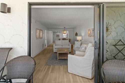 Pointe Santo E34 - carbon neutral hotel in Sanibel
