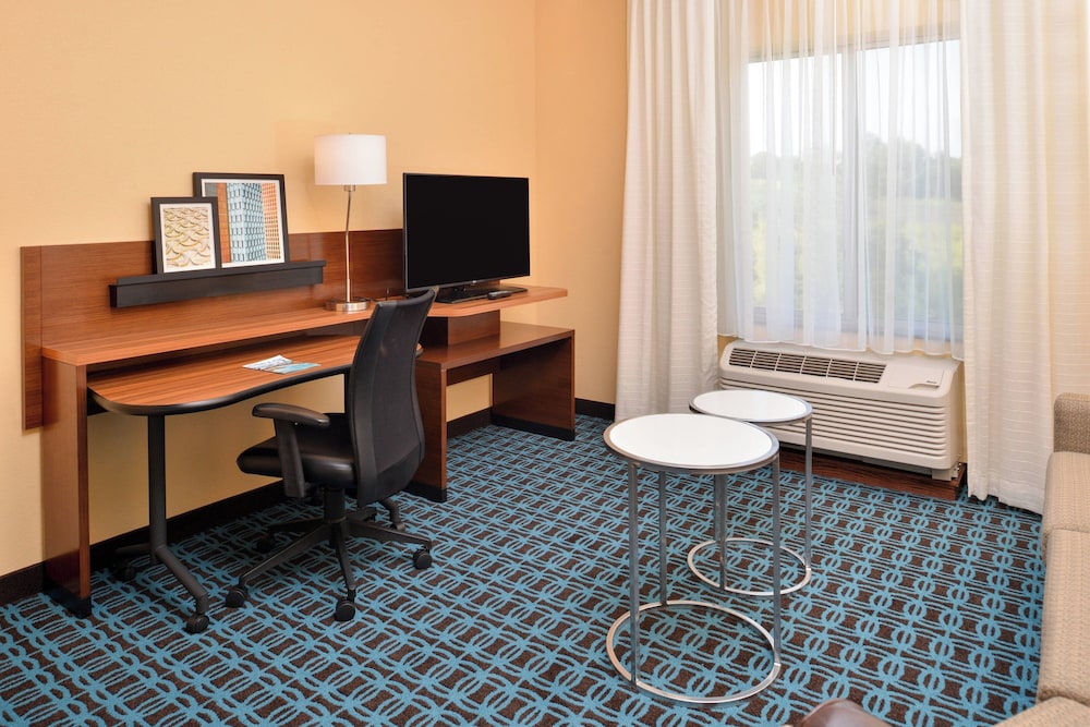 Fairfield Inn & Suites by Marriott St. Joseph - photo 19