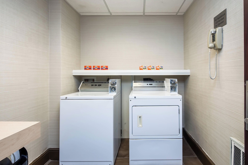 Fairfield Inn & Suites Jacksonville Airport - photo 23