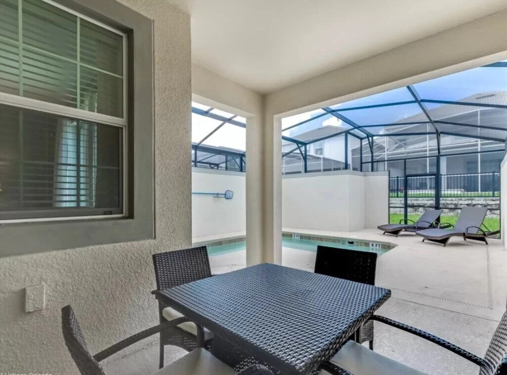 Upscale Champions Gate Townhome 4 Bed - photo 6