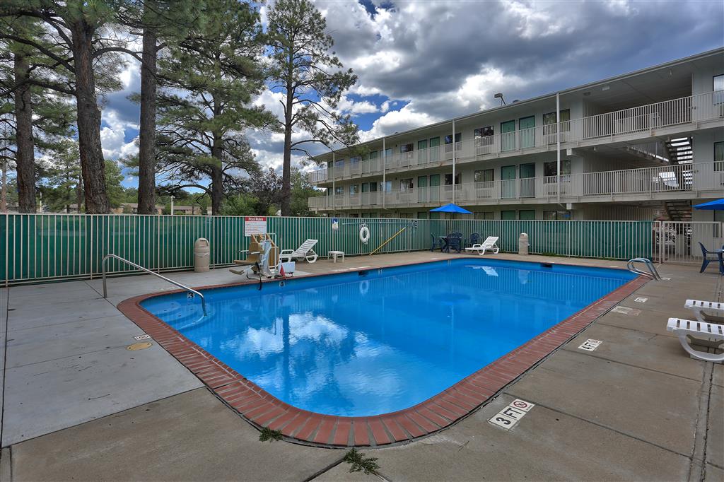 Motel 6 Flagstaff AZ West Woodland Village - featured photo