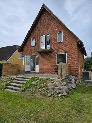 Cozy Townhouse Near Beach Harbor And Lalandia — 4-Star Luxury Hotel in Rodby, Denmark