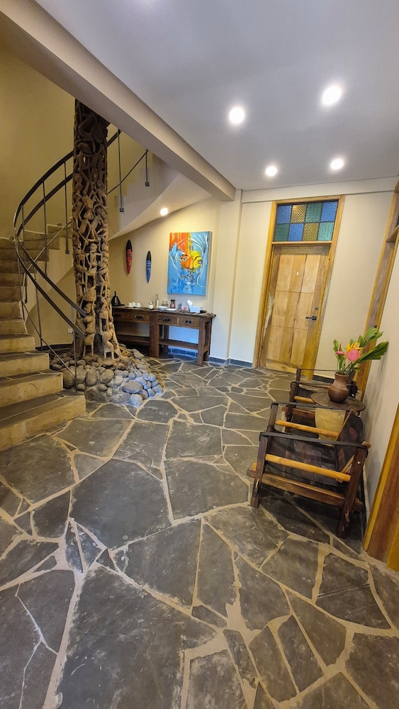 Explorers Kilimanjaro Boutique Hotel — Moshi