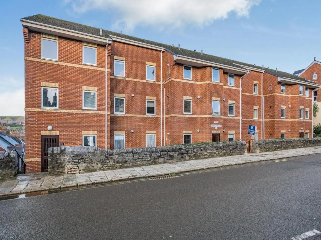 Sandringham Court Flat 4 in Swanage, United Kingdom