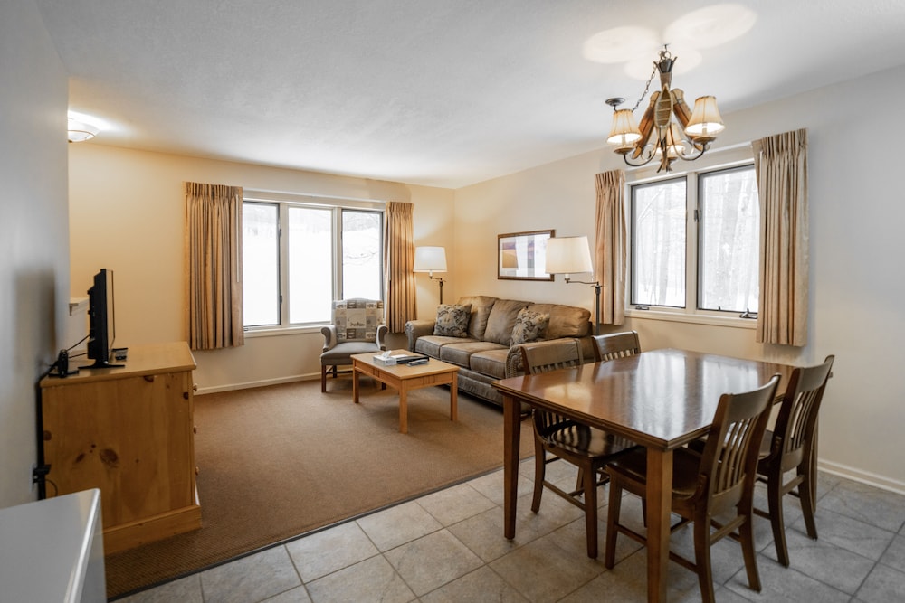 Telemark Northwoods Lodging - photo 55