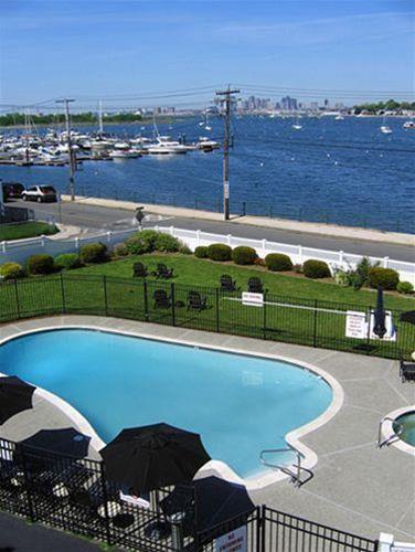 The Inn At Crystal Cove On Boston Harbor - photo 7