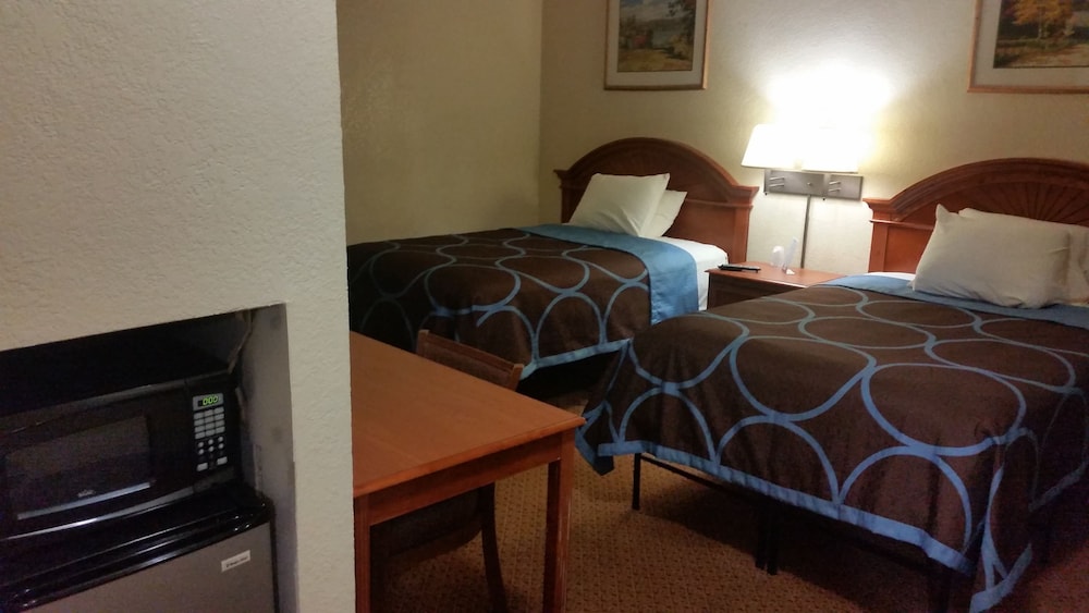 American Inn of Daytona - photo 6