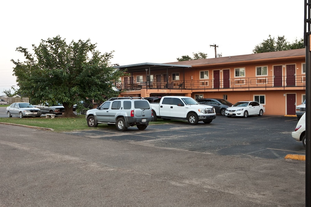 Bostonian Inn - photo 12