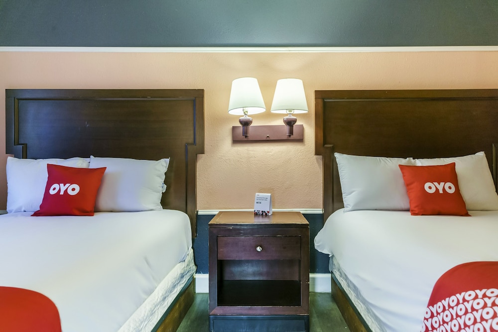 OYO Hotel Myrtle Beach Kings Hwy - photo 9