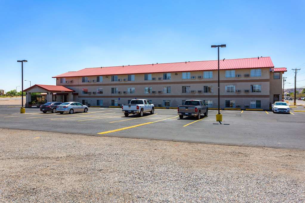Rodeway Inn Farmington - photo 6