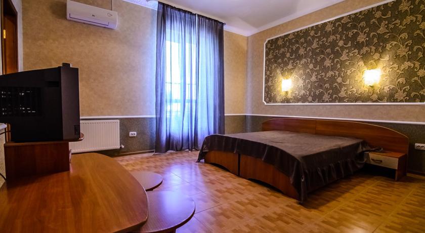 Absolyut Inn - carbon neutral hotel in Unknown City