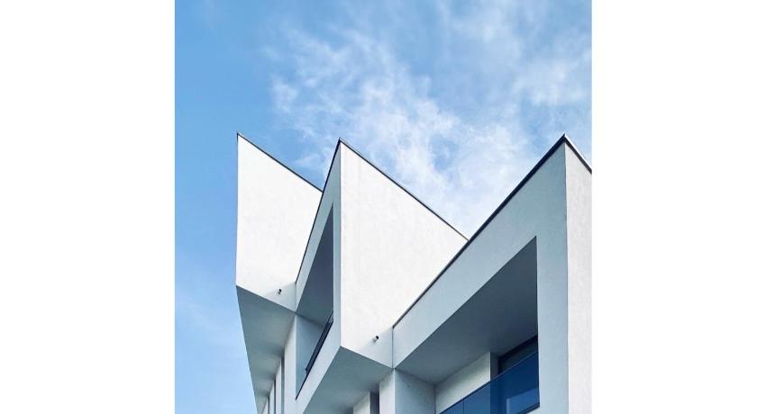 Casa Vys — Pitesti — photo 2